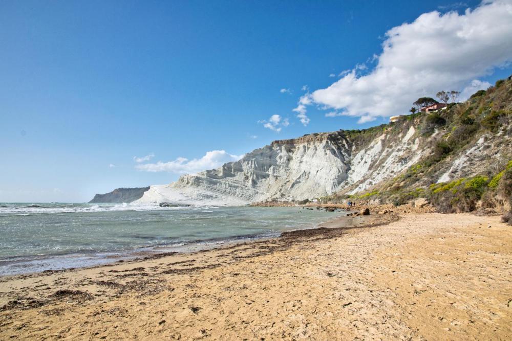 Casa Vacanze La Casetta Di Zinu' Porto Empedocle Exterior foto