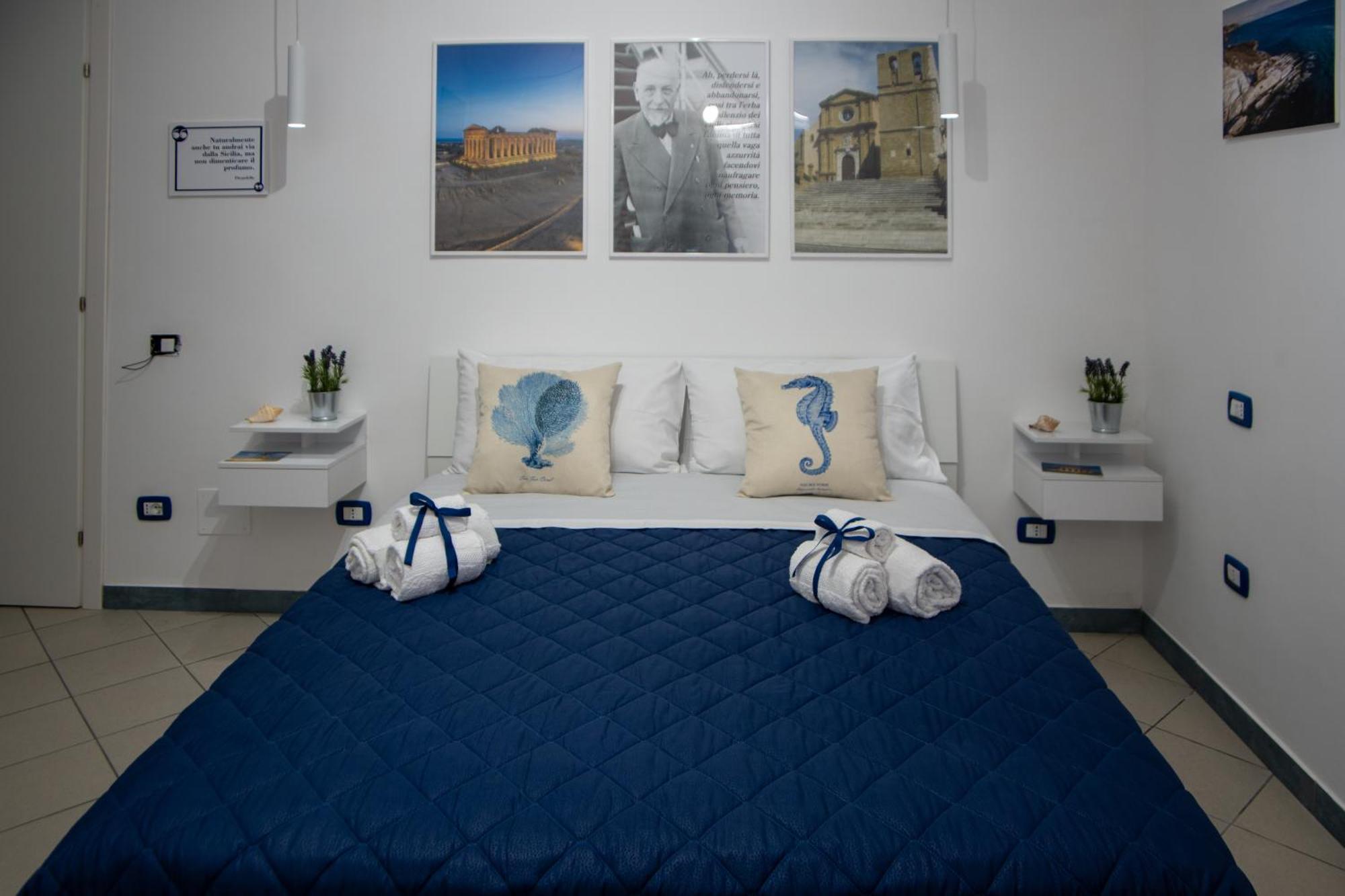 Casa Vacanze La Casetta Di Zinu' Porto Empedocle Exterior foto